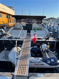 MAGNUM MARINE - MAGNUM 38 - exteriors