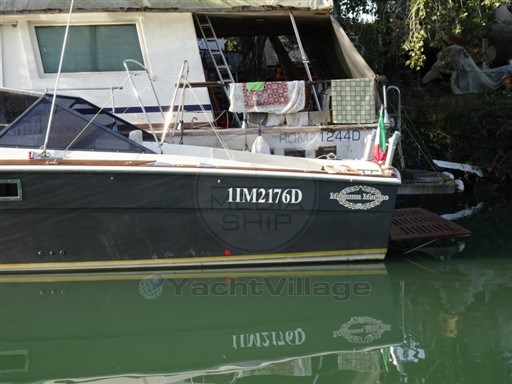 MAGNUM MARINE - MAGNUM 38 - exteriors