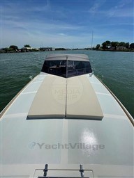 MAGNUM MARINE - MAGNUM 38 - exteriors