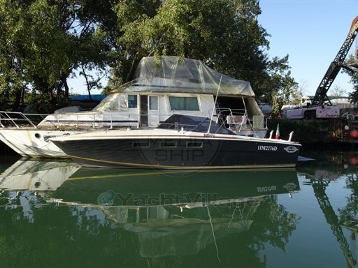 MAGNUM MARINE - MAGNUM 38 - exteriors