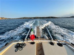 MAGNUM MARINE - MAGNUM 38 - exteriors