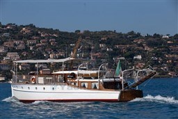 BROOKE - KATJA - exteriors