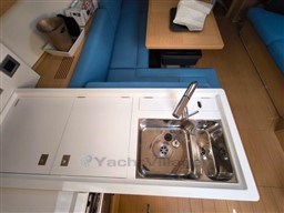 CANTIERE DEL PARDO - GRAND SOLEIL 44 PERFORMANCE - interiors