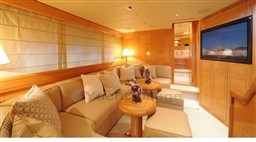 OVERMARINE MANGUSTA YACHTS - MANGUSTA 72 - interiors