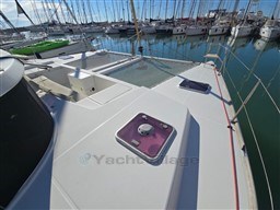 LAGOON YACHTS - LAGOON 440 - exteriors