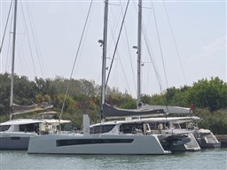SLYDER - SLYDER 49 - exteriors