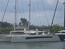SLYDER - SLYDER 49 - exteriors