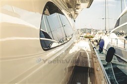 CANADOS - CANADOS 72 - exteriors