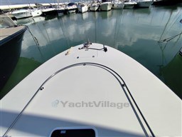 MAGNUM MARINE - MAGNUM 38 - exteriors