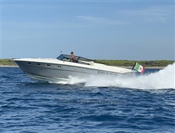 MAGNUM MARINE - MAGNUM 38 - exteriors