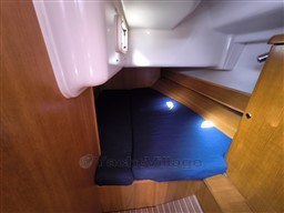 DELPHIA YACHTS - DELPHIA 40 - interiors