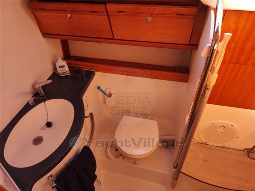 BAVARIA YACHTS - BAVARIA 42 CRUISER - interiors