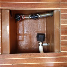 BAVARIA YACHTS - BAVARIA 42 CRUISER - systems