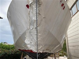 V YACHT - V40 - exteriors