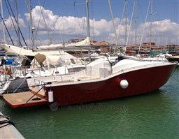 V YACHT - V40 - exteriors