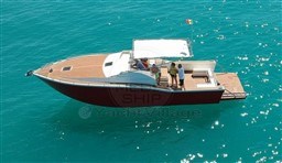 V YACHT - V40 - exteriors