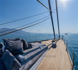 NOTIKA - ASHLEYROSE 110 - interiors