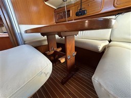 CANTIERE DEL PARDO - GRAND SOLEIL 40 - interiors