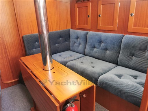 HALLBERG RASSY - HALLBERG RASSY 40 - interiors