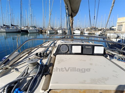 BENETEAU - FIRST 32.5 - exteriors
