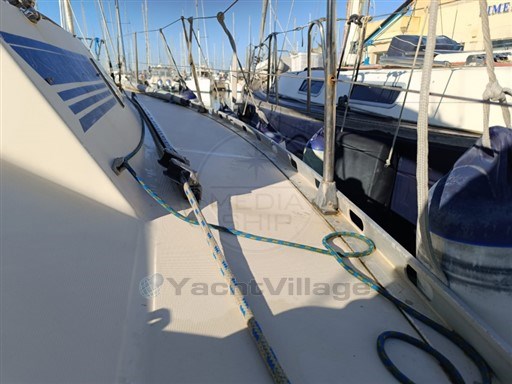 BENETEAU - FIRST 32.5 - exteriors