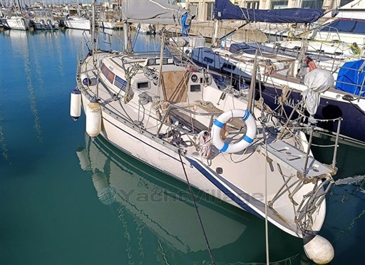 Beneteau First 32.5