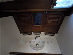 ARTMARE - MANHATTAN 44 - interiors