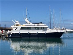 HATTERAS YACHTS - HATTERAS 70 - exteriors