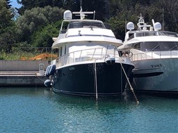 HATTERAS YACHTS - HATTERAS 70 - exteriors