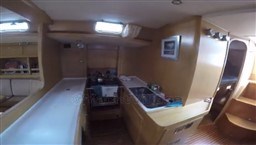 C.N. YACHT 2000 - VALLICELLI 65 - interiors