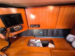 DUFOUR YACHTS - DUFOUR 385 G.L. - interiors