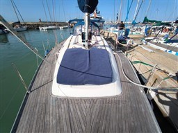 DUFOUR YACHTS - DUFOUR 385 G.L. - exteriors