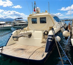 UNIESSE - UNIESSE 54 - exteriors
