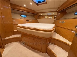 UNIESSE - UNIESSE 54 - interiors