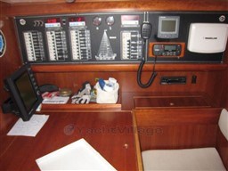 COMAR YACHTS - GENESI 43 - interiors