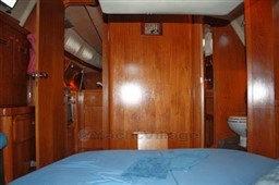 CANTIERE DEL PARDO - GRAND SOLEIL 42 - interiors