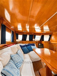 VONCK & FILS - VONCKS & FILS 19.29 - interiors