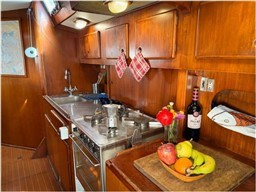 ALAVER - SEAGLE 55 - interiors