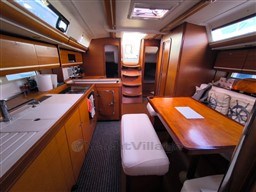 DUFOUR YACHTS - DUFOUR 405 G.L. - interiors
