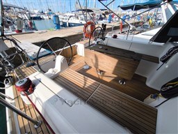 DUFOUR YACHTS - DUFOUR 405 G.L. - exteriors