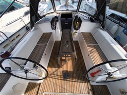 DUFOUR YACHTS - DUFOUR 405 G.L. - exteriors