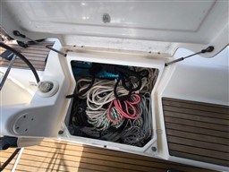 DUFOUR YACHTS - DUFOUR 405 G.L. - exteriors