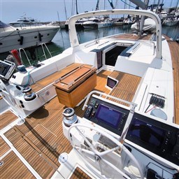 BENETEAU - OCEANIS 55 - exteriors