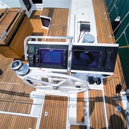 BENETEAU - OCEANIS 55 - electronic