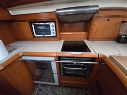 JEANNEAU - SUN ODYSSEY 54 DS - interiors
