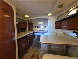 SEA RAY - SEA RAY 335 DANCER - interiors