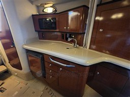 SEA RAY - SEA RAY 335 DANCER - interiors