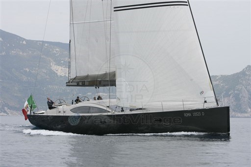 C.N. YACHT 2000 - VALLICELLI 80 - exteriors