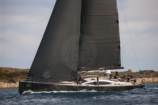 C.N. YACHT 2000 - VALLICELLI 80 - exteriors