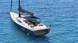 C.N. YACHT 2000 - VALLICELLI 80 - exteriors